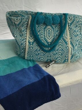 B. Boutique Beach or Yoga Tote Blue and White Jute With Pom Poms And Beach Towel